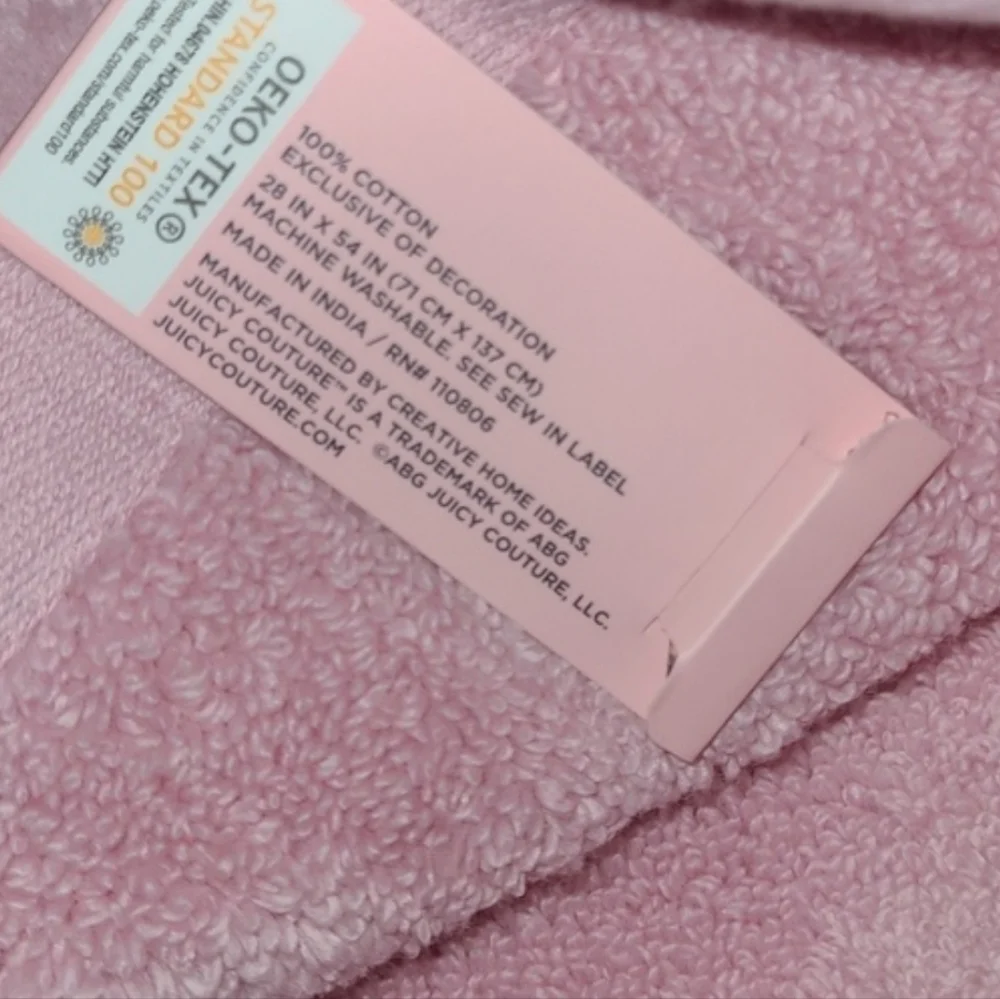 Juicy Couture Pink Bath Towel Set
